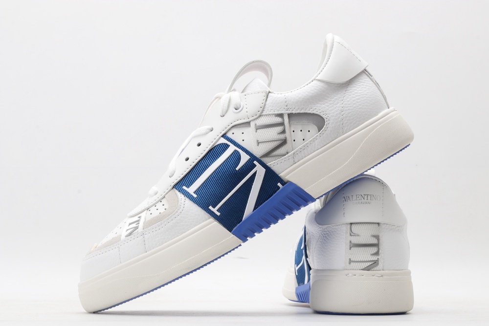 VA1ENTIN0 sneaker